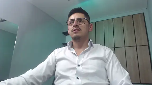 kevin_23_ Show Webcam