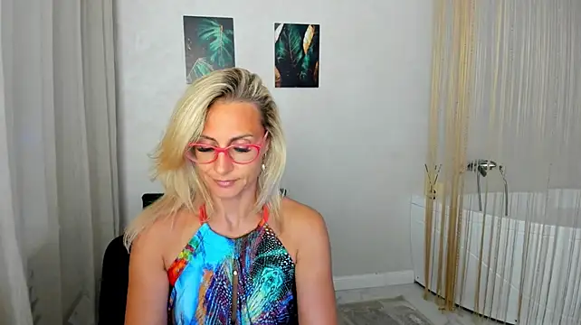 MuseOfStage Live XXX Chat