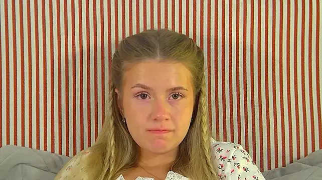 MilanaBalmain's Live XXX Chat