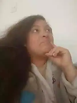 SaraThonson_'s Live XXX Chat