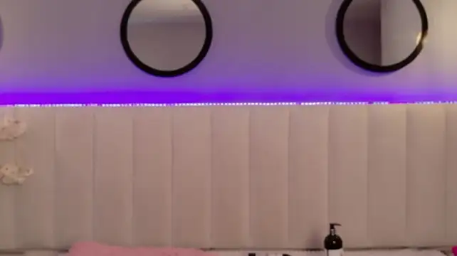 chelsea_bolton_'s Live XXX Chat