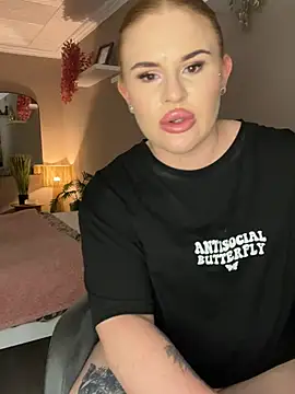 Mochii_26 webkamerás műsora