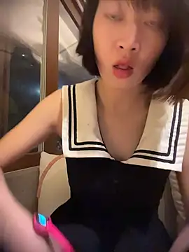littleqiu Live XXX Chat
