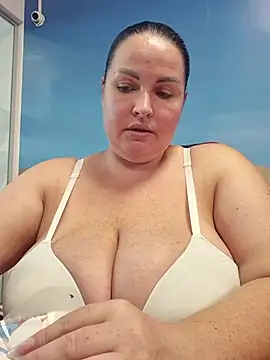 Chat +18 de GeorgiaLerox ao vivo