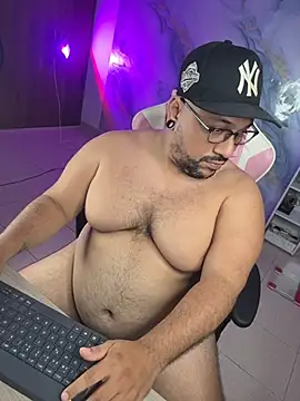 Show modela jacoob_woods na web-kameri