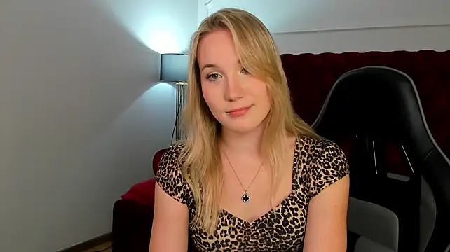Chat XXX Live ElaraVoltage