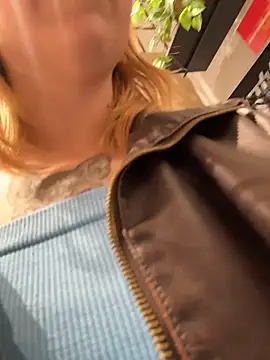 Sunny___Bunny live XXX chat