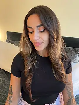 -Alisa Webcam show