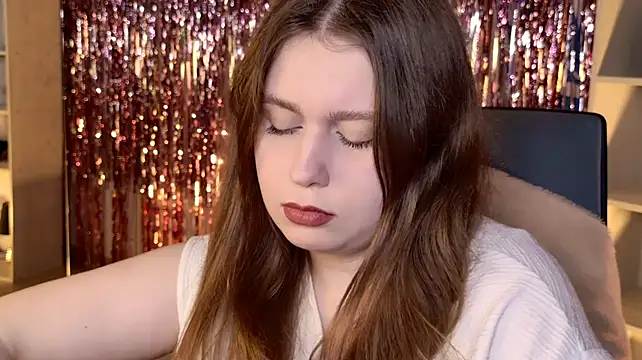 Chat +18 de FioraMarmoris ao vivo
