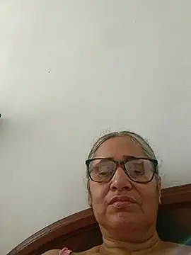 _candi 现场XXX聊天