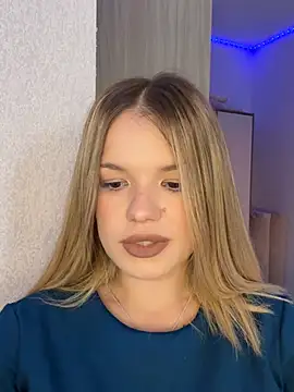 KimEvanss Chat XXX in diretta
