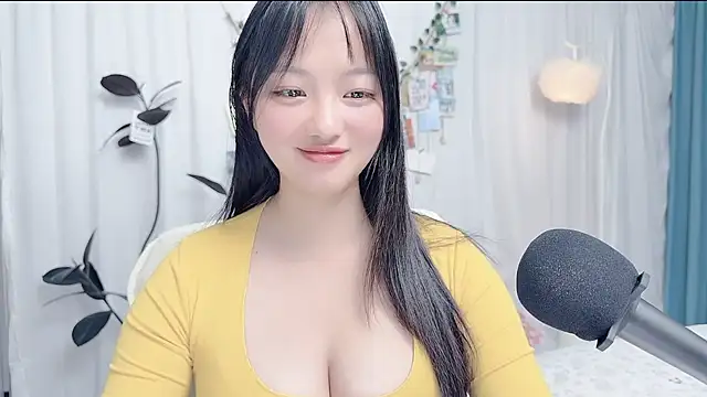 Winnie666999 Chat XXX in diretta