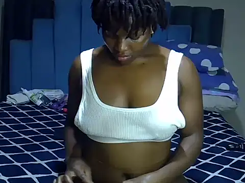 melanin_moon live XXX chat
