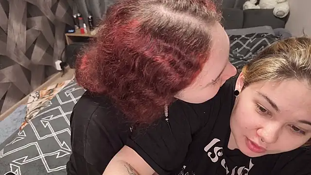 LunarCouple_ XXX чат на живо