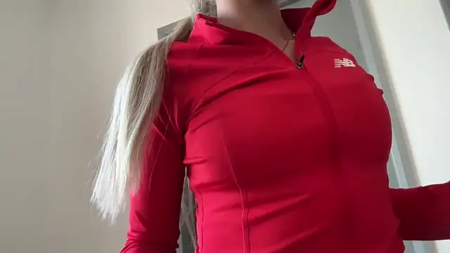 Naughtyblondex live XXX chat