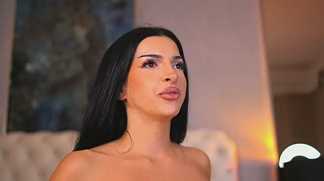 NouraMalvi Adlı Modelin Canlı XXX Sohbeti