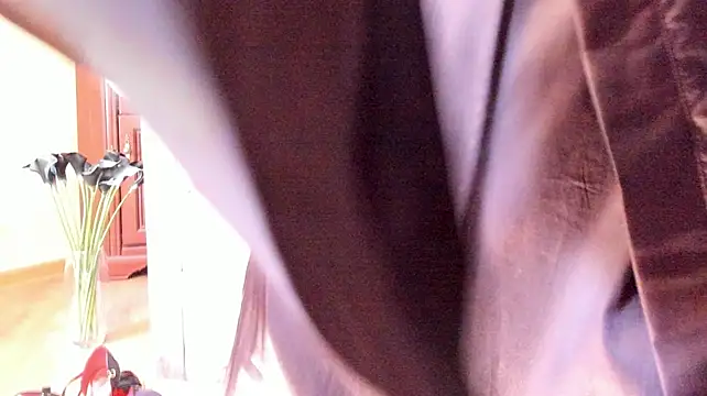 Chat +18 de LadyLeather ao vivo