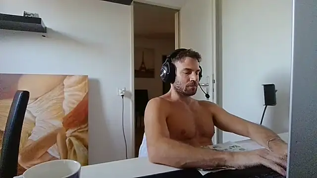 alpha-hunk Webcam-Show