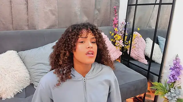 Amelia_bss Chat XXX in diretta