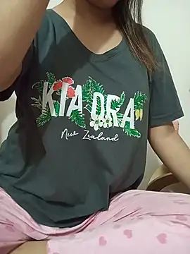 Sembang XXX Secara Langsung Tanha18