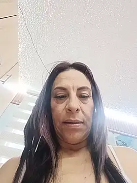 _Kamy_Hot – Live XXX-chat