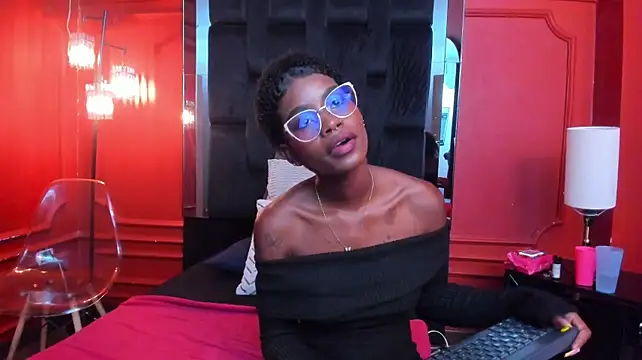 Chat +18 de amber-hill ao vivo