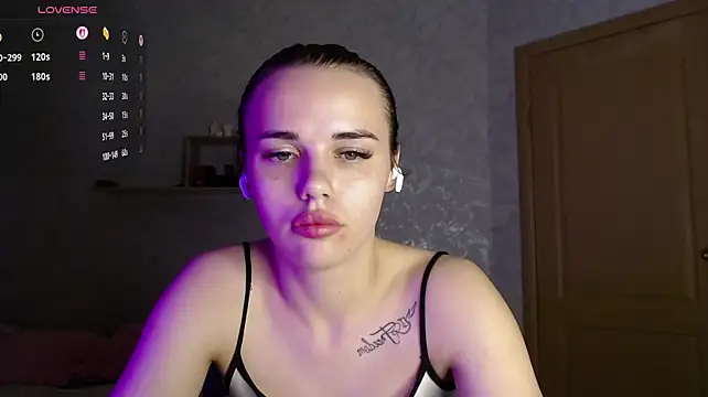 Czat XXX na żywo – Kseni_a