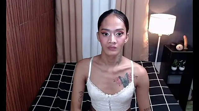 Онлайн чат XXX yoursexyyassy