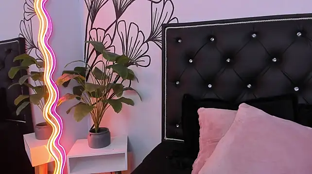 Chat XXX en directo de Sweet_Ariadna_