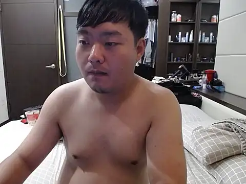 NamiPenisBearHao Webcam-Show