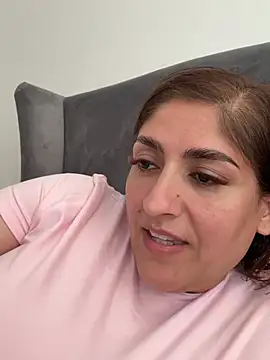 הופעת וובקאם של Spicy-Kareena