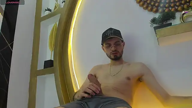 Liam_Drake Live XXX-chat