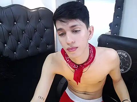 Nicolas_Rosenthal Chat XXX in diretta