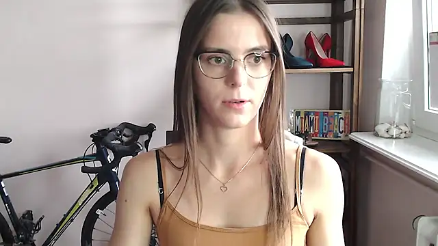 love_megi Chat XXX in diretta
