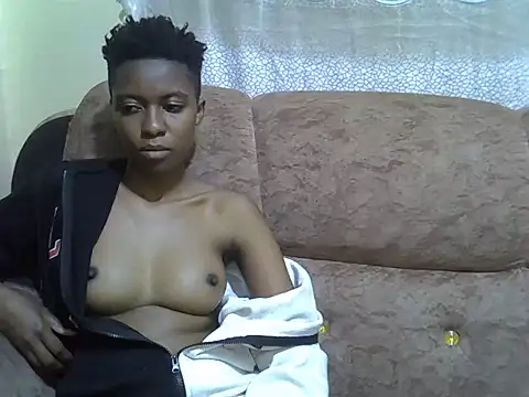 Chat +18 de prettyy_joy ao vivo