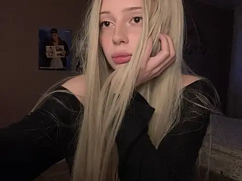 Chat XXX en directo de LovelyRachel__