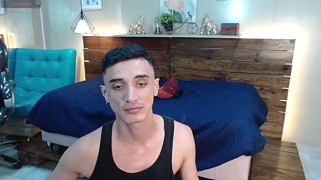 FelipeFriendly Adlı Modelin Web Kamerası Şovu