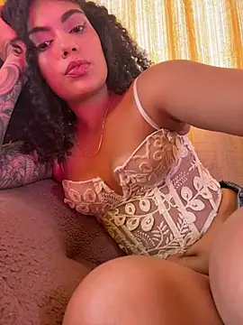 Morenayaa's Webcam Show