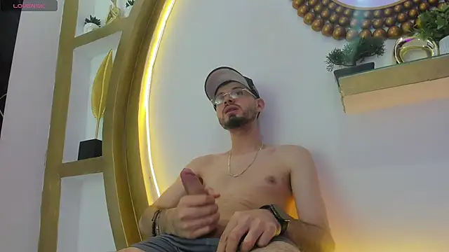 Liam_Drake live XXX chat