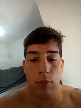 jhonluck2 XXX чат на живо