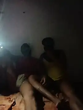 BiggerDickGuy Adlı Modelin Canlı XXX Sohbeti