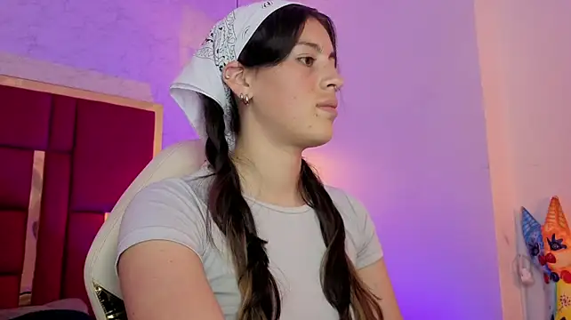 Chatroom XXX en direct de moon_winy