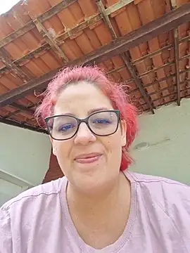 Chat XXX en directo de Escarlate4you_