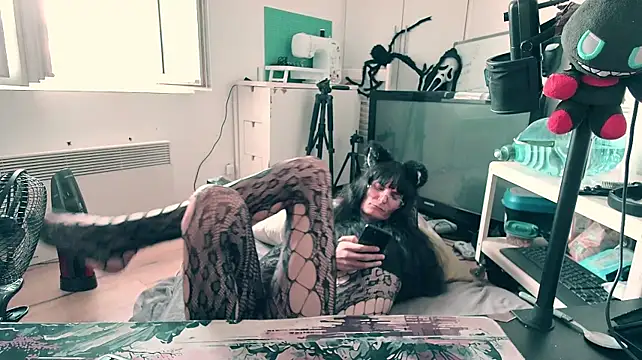 CeriseLapine's Live XXX Chat