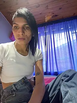 ImCrazzy's Live XXX Chat