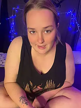 Princessblazed444: διαδικτυακό σόου στην κάμερα