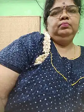 Chat +18 de Tamil-mayasri ao vivo