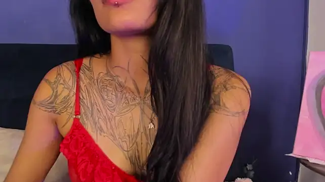 Chat XXX en directo de nicole_monett