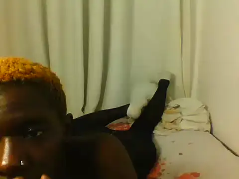 Chat XXX ao vivo de Goldy_petite