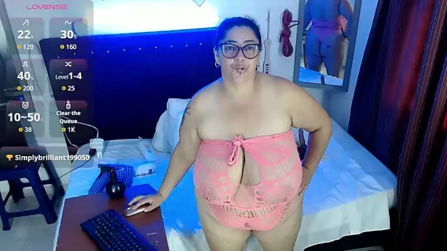 bubis_laru53 Show Webcam